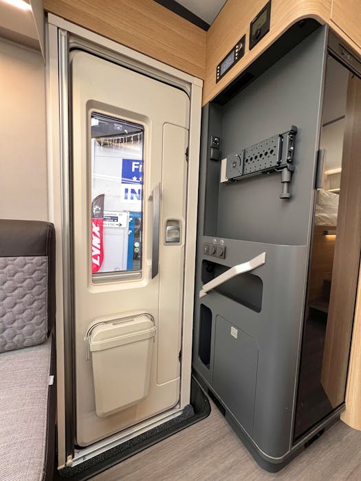 Adria Coral Axess 670 SL#22