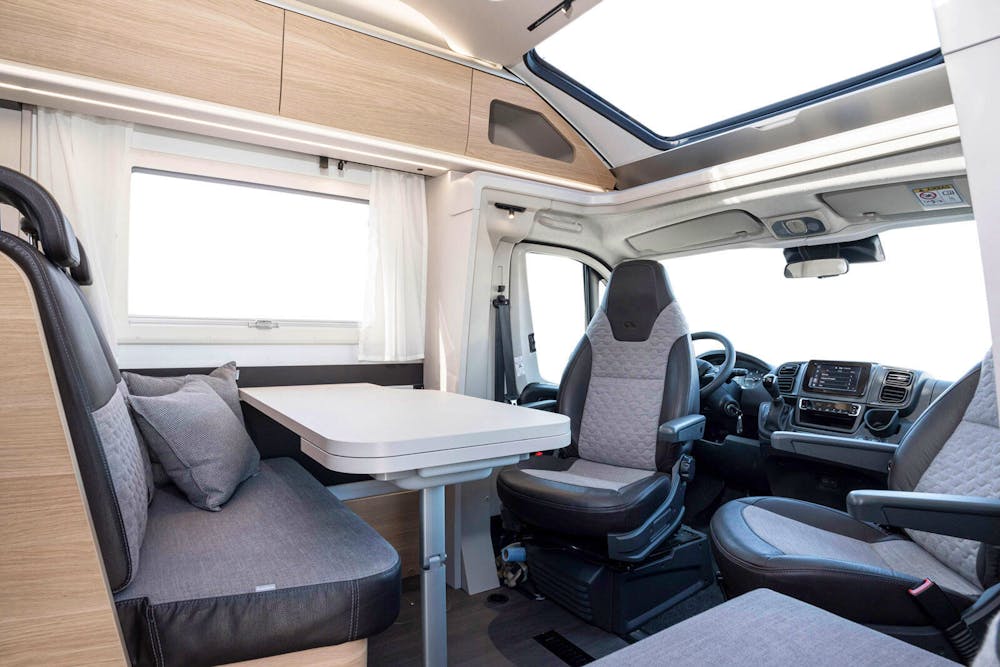 Adria coral 670sl#19