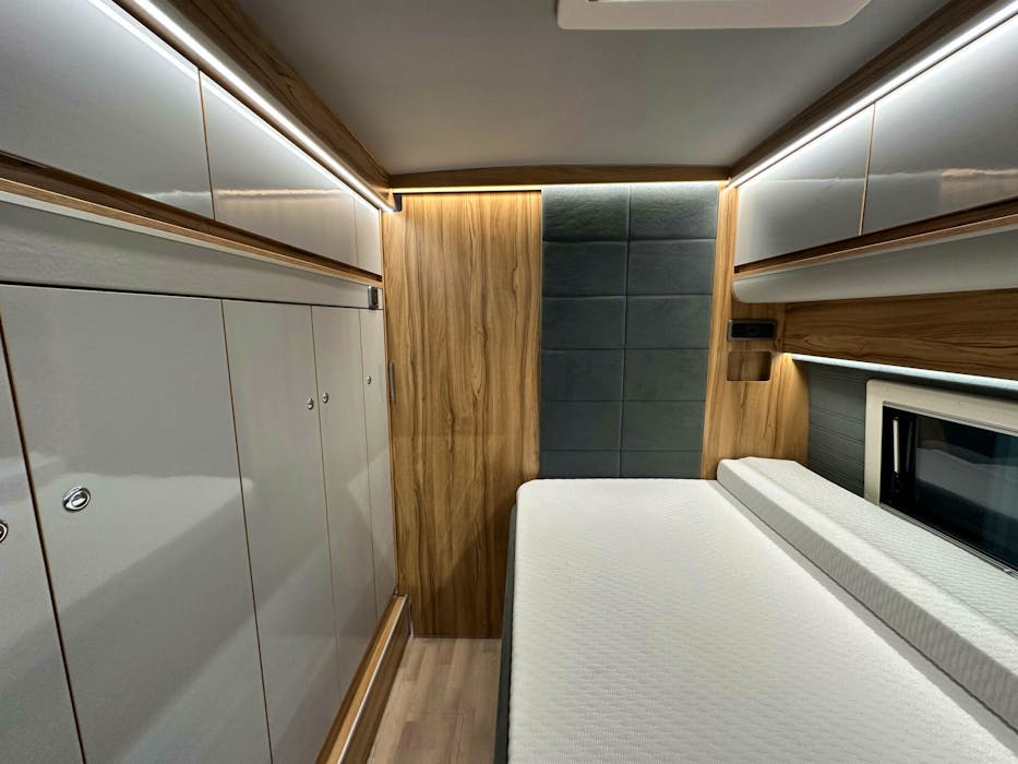 KABE Affinity Camper Van Duo 180HK Automat#24