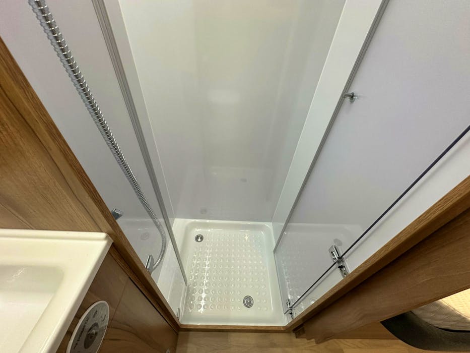 KABE Affinity Camper Van Duo 180HK Automat#26