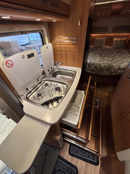 Hymer EX 698#11