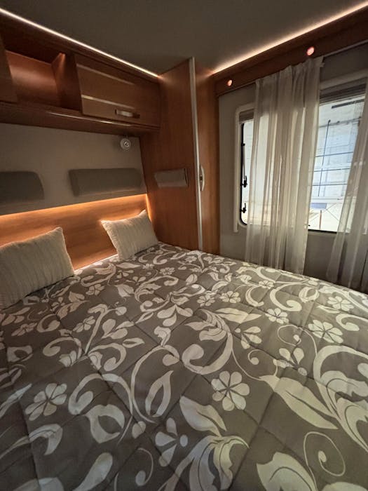 Hymer EX 698#15