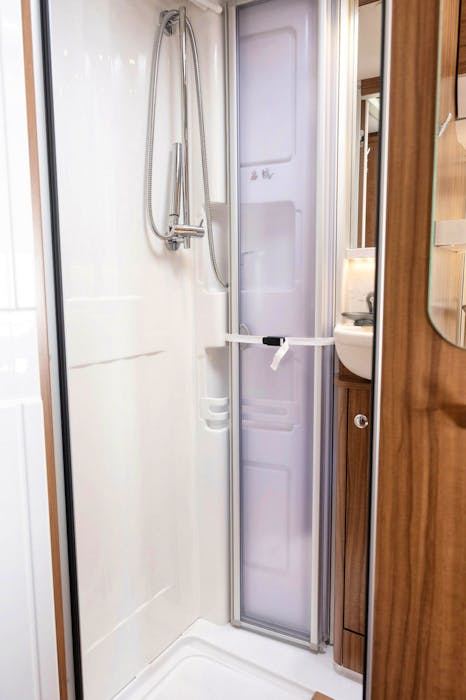 Hymer B588 DL Automat#33