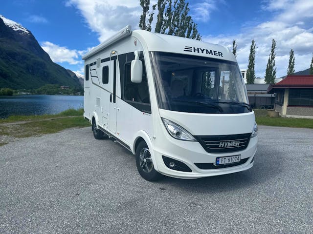 Hymer B 588 DL