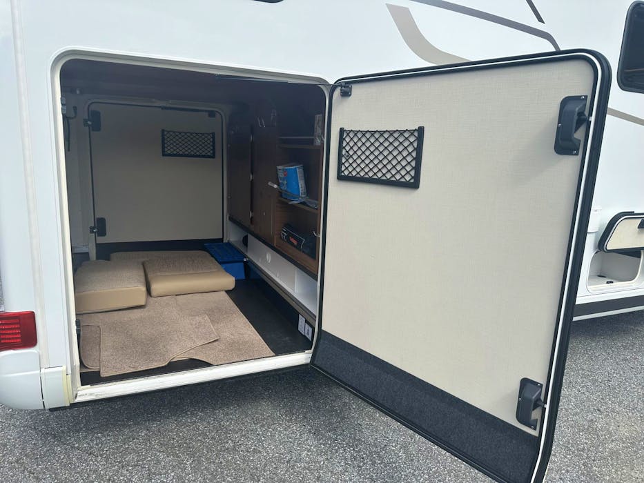 Hymer B 588 DL#22