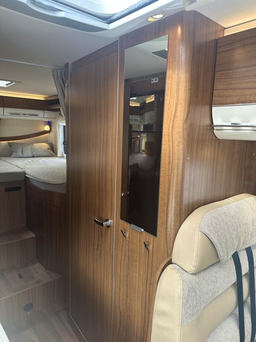 Hymer B 588 DL#9