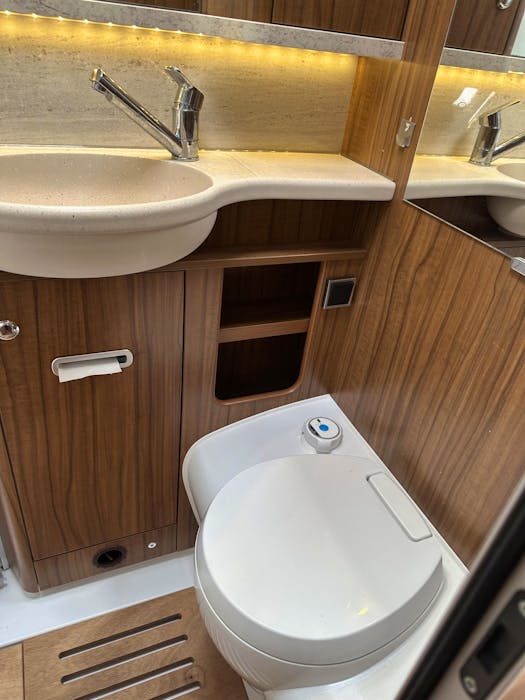 Hymer B 588 DL#15