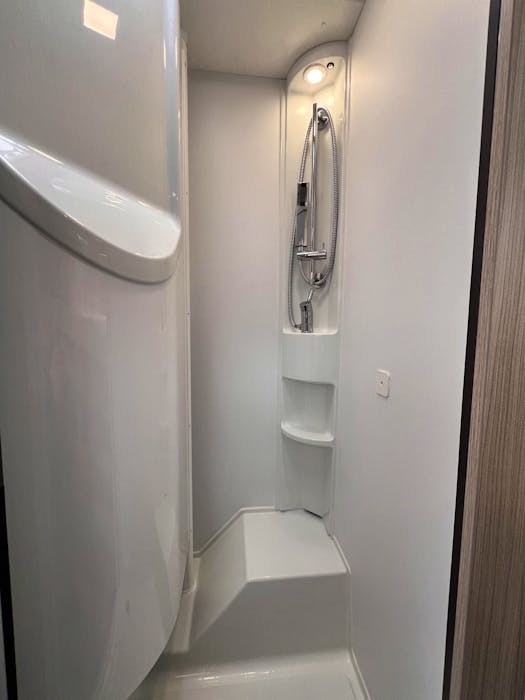 Adria Compact DL#27