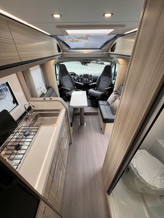 Adria Compact DL#30