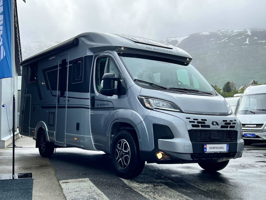 Adria Compact Supreme DL#4