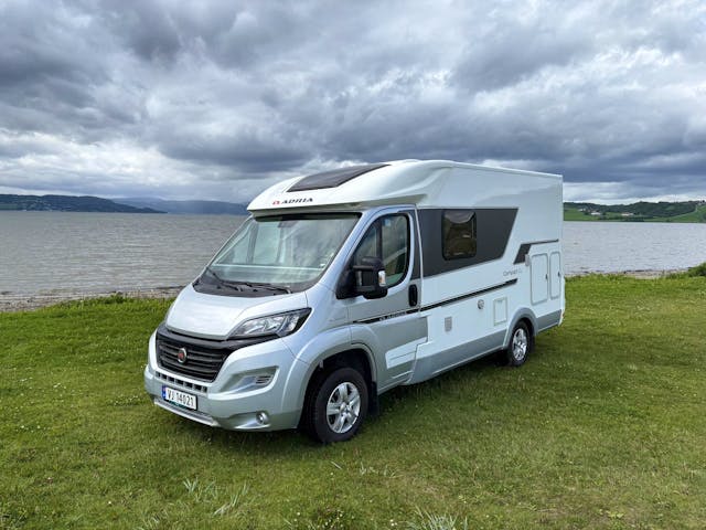 Adria Compact SLS