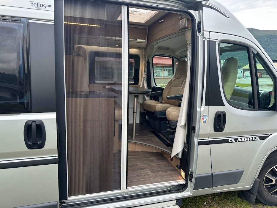 Adria Twin 600 SPT#9