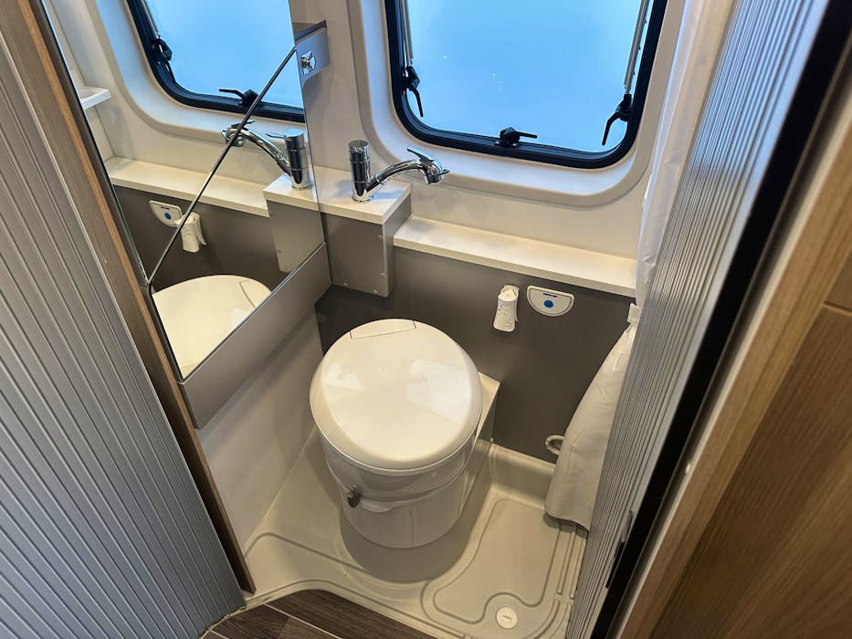 Adria Twin 600 SPT#28