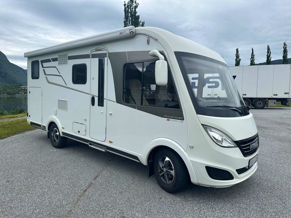 Hymer B 588 DL#0