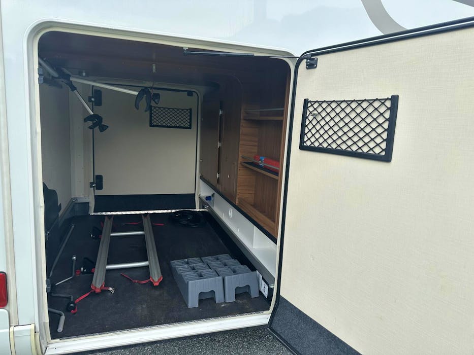 Hymer B 588 DL#8