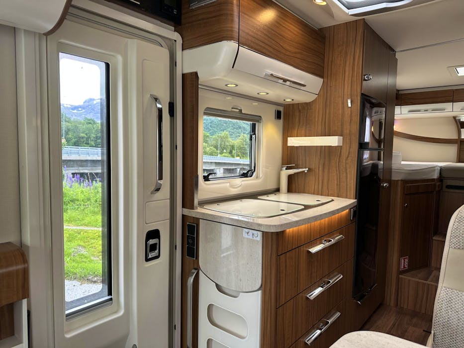 Hymer B 588 DL#12