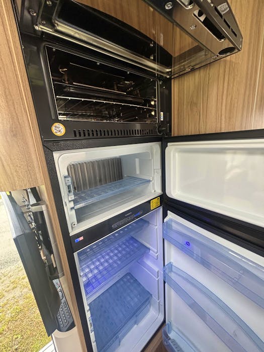 Hymer  B698#14