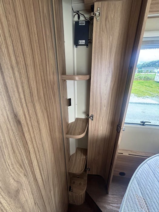 Hymer  B698#17