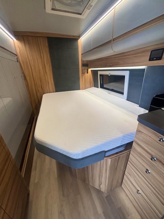 KABE Affinity Camper Van Duo#12