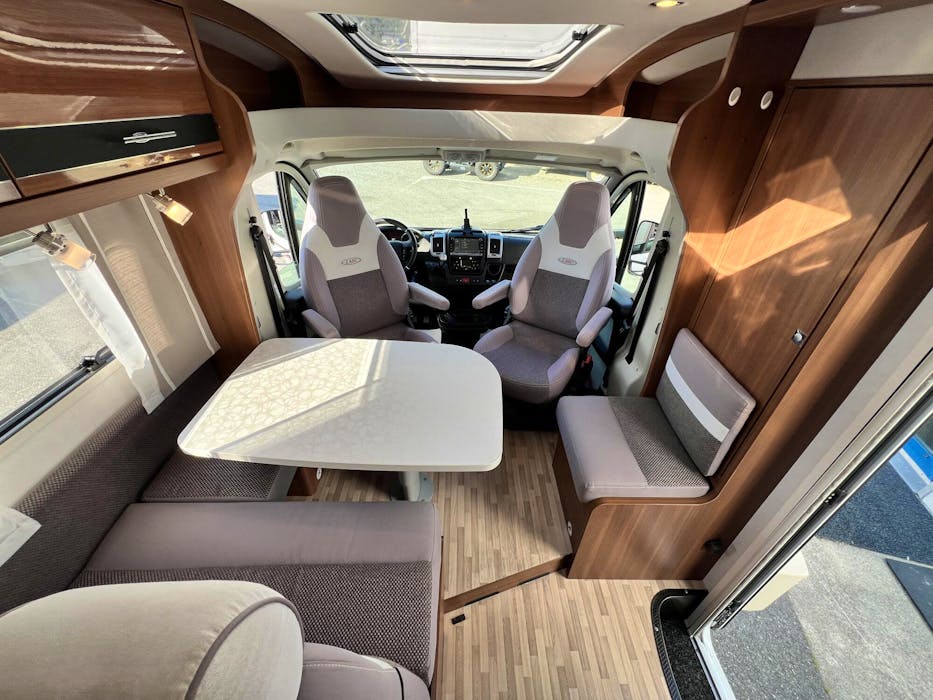LMC Cruiser Sportline T722#22