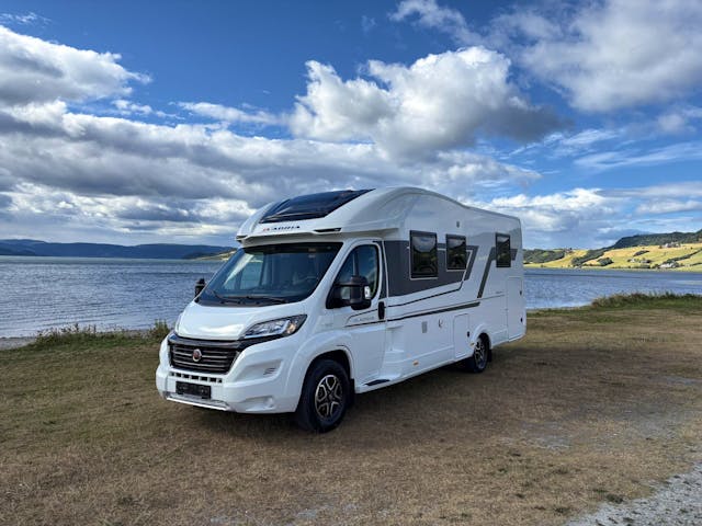 Adria Matrix 670SC PLUS