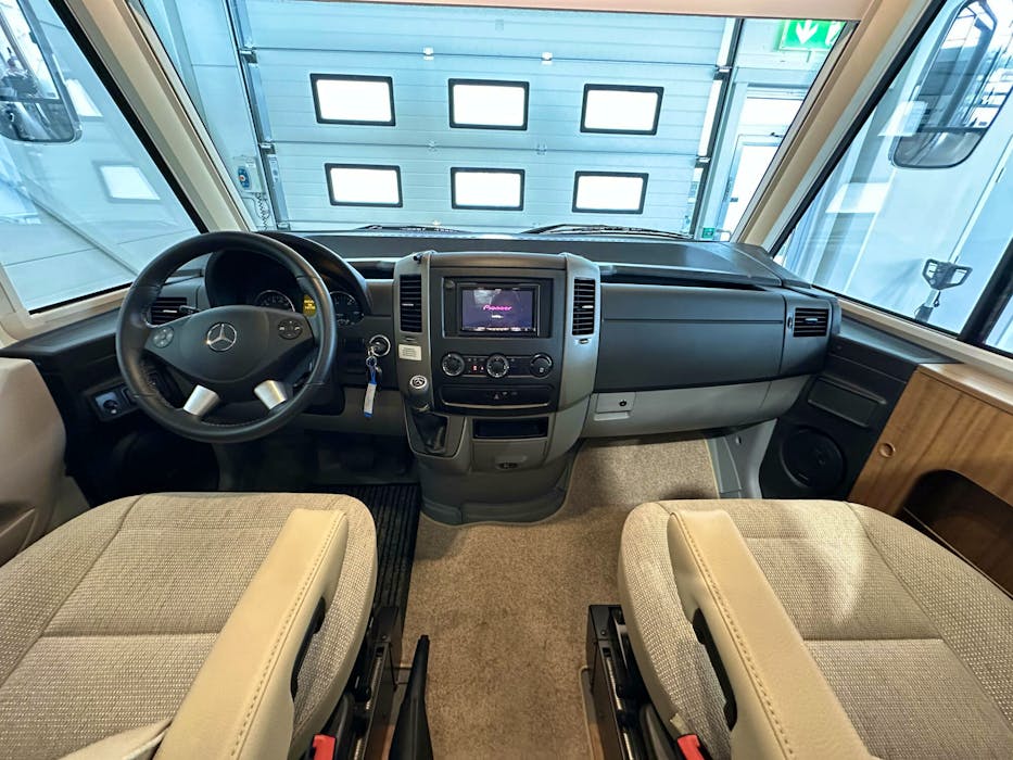 Hymer MLI 620 Mercedes Benz Automat Bakhjulsdrift Automat 163HK Godt utstyrt!#37