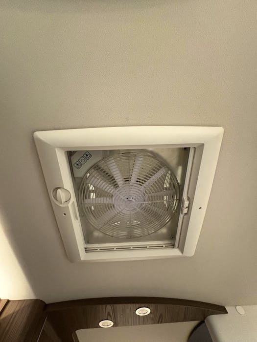 Hymer B 880 ML#28