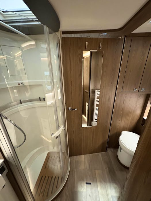 Hymer B 880 ML#31
