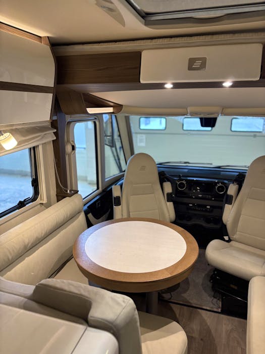 Hymer B 880 ML#46