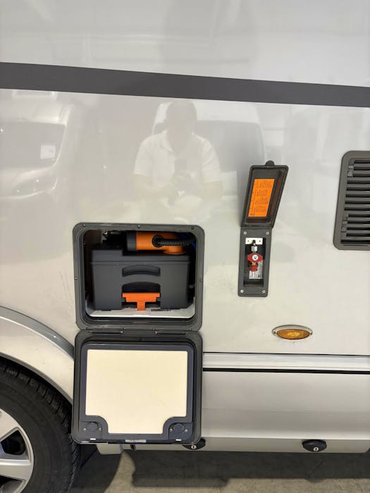 Hymer B 880 ML#10