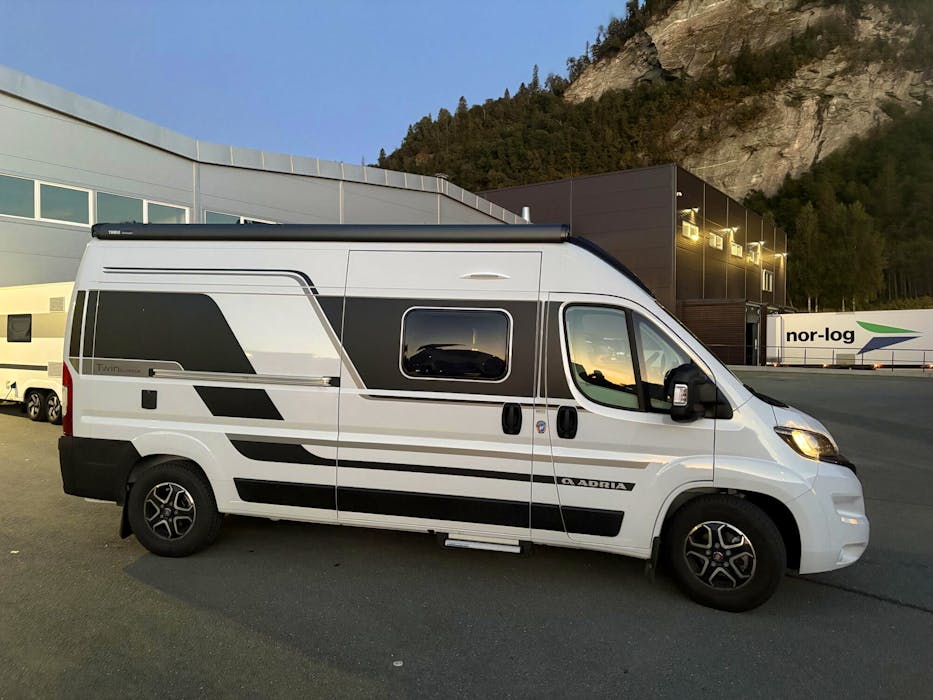 Adria Twin 600SPB#1