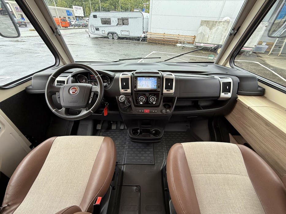 Bürstner Lyseo Time I 690 Limited#12