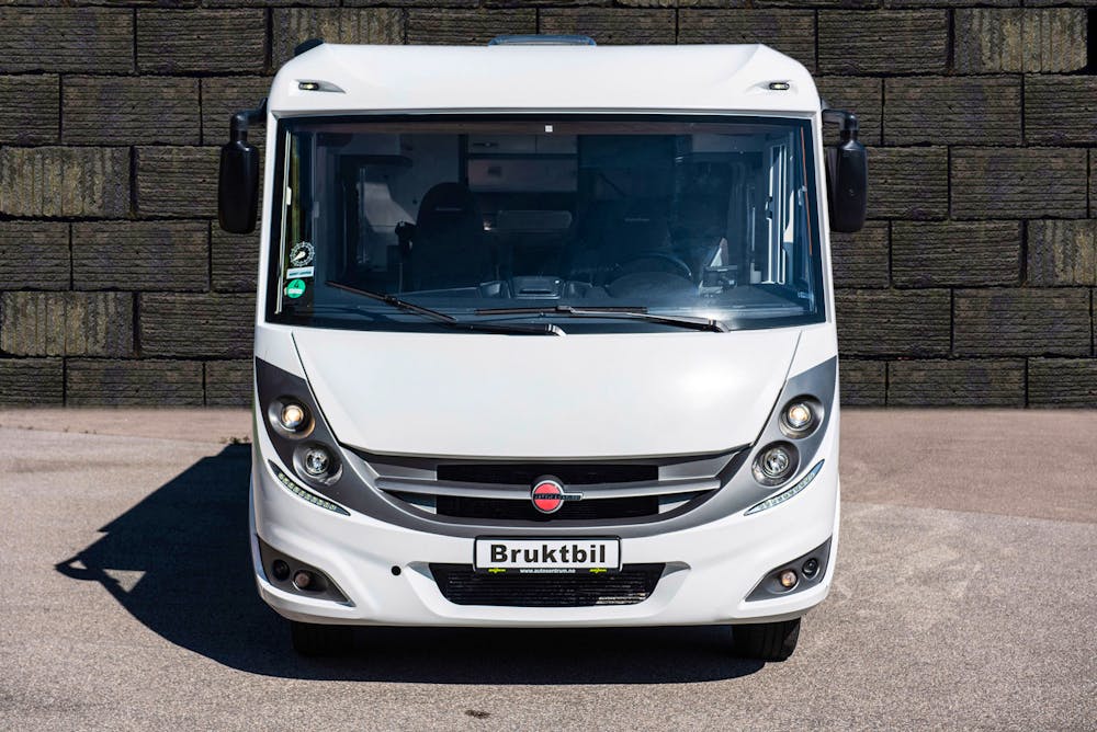 Bürstner Aviano i 690 G#3