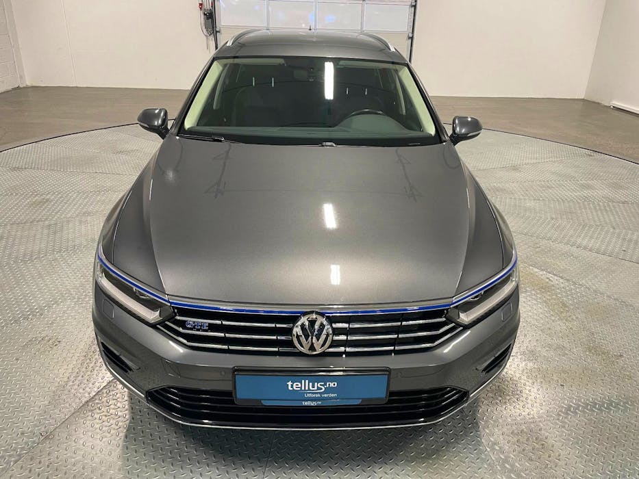 Volkswagen Passat GTE 218HK Exclusive ACC/WEBASTO/KROK/NAVI/KAM++#4