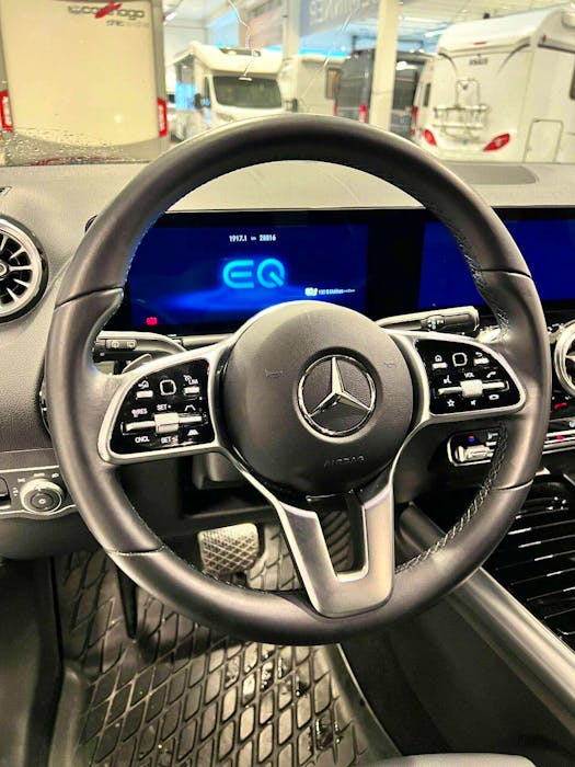 Mercedes-Benz GLA 250e Hybrid#16