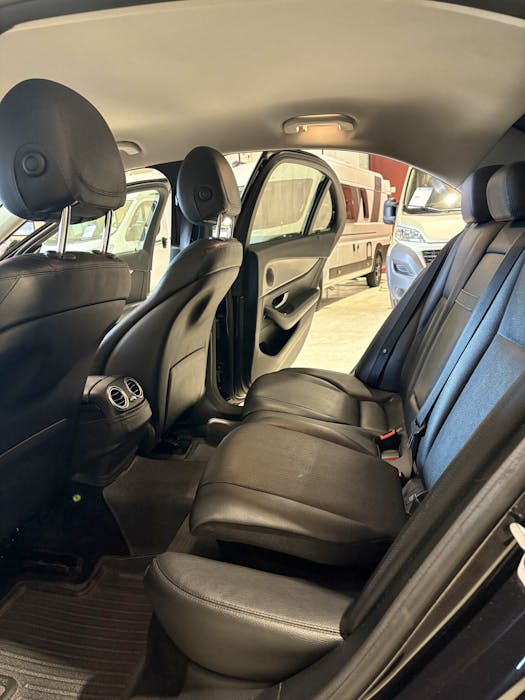 Mercedes-Benz E-Klasse 220D 4 MATIC#18