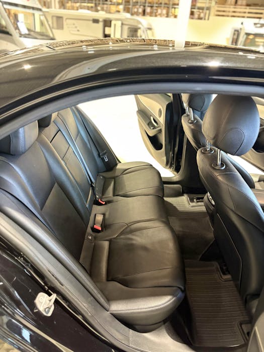 Mercedes-Benz E-Klasse 220D 4 MATIC#19