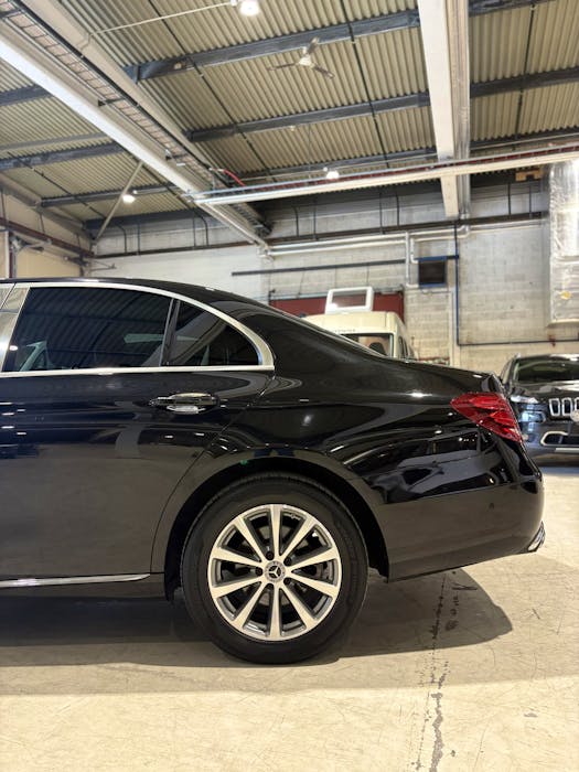 Mercedes-Benz E-Klasse 220D 4 MATIC#8