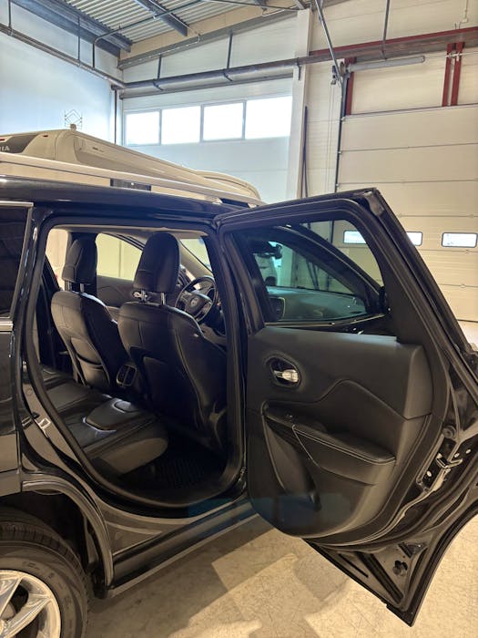 Jeep Cherokee#8