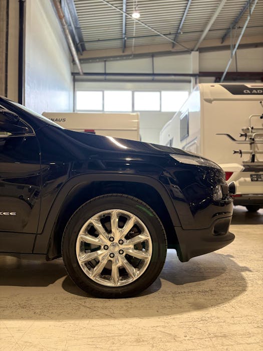 Jeep Cherokee#34