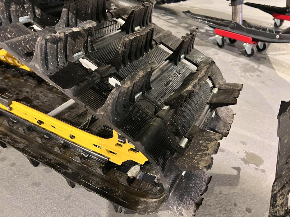 Ski-doo Summit Adrenaline 146 600R E-TEC#7