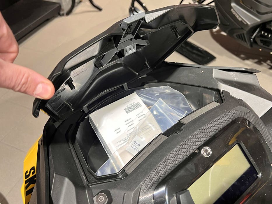 Ski-doo Summit Neo+#13
