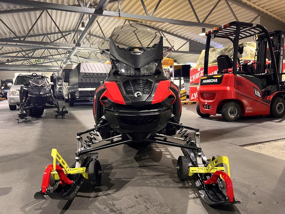 Lynx 49 Ranger 600 EFI#1