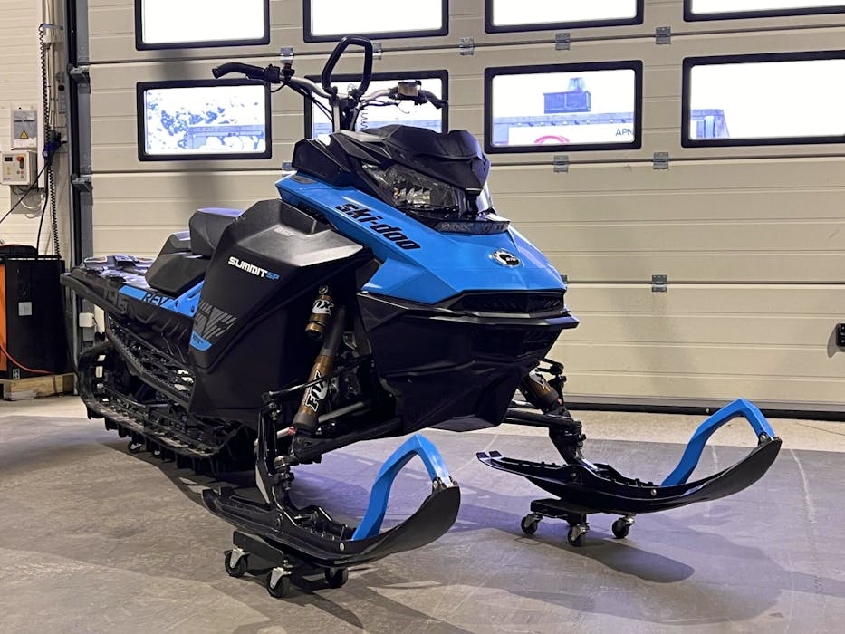 Ski-doo Summit SP 146#1