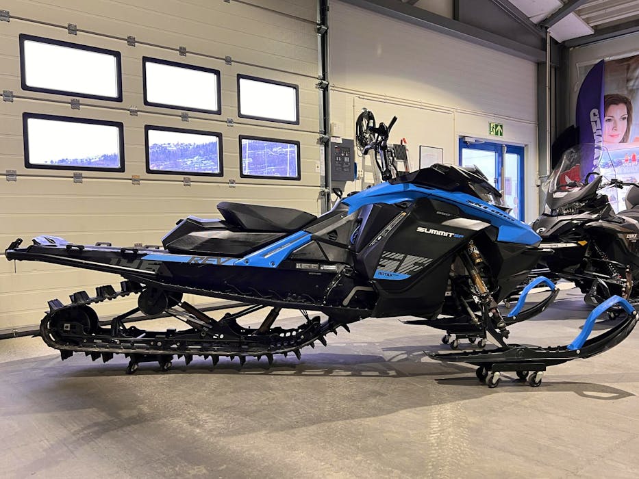 Ski-doo Summit SP 146#2